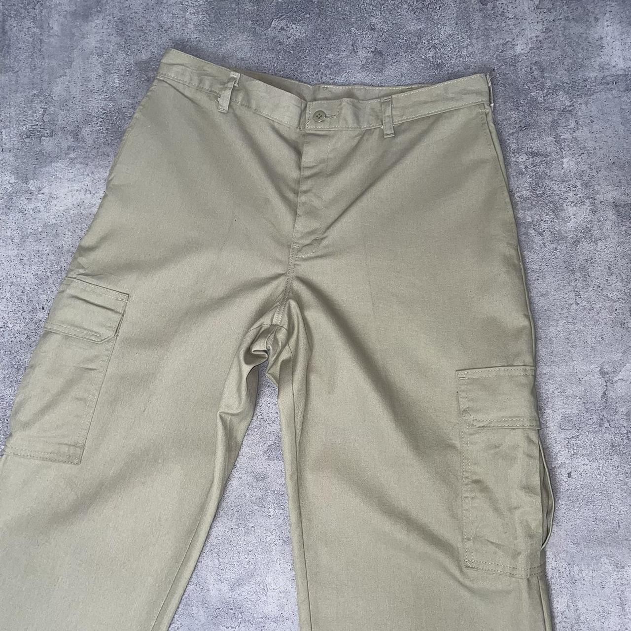 Vintage Dickies cargo trousers in beige /... - Depop