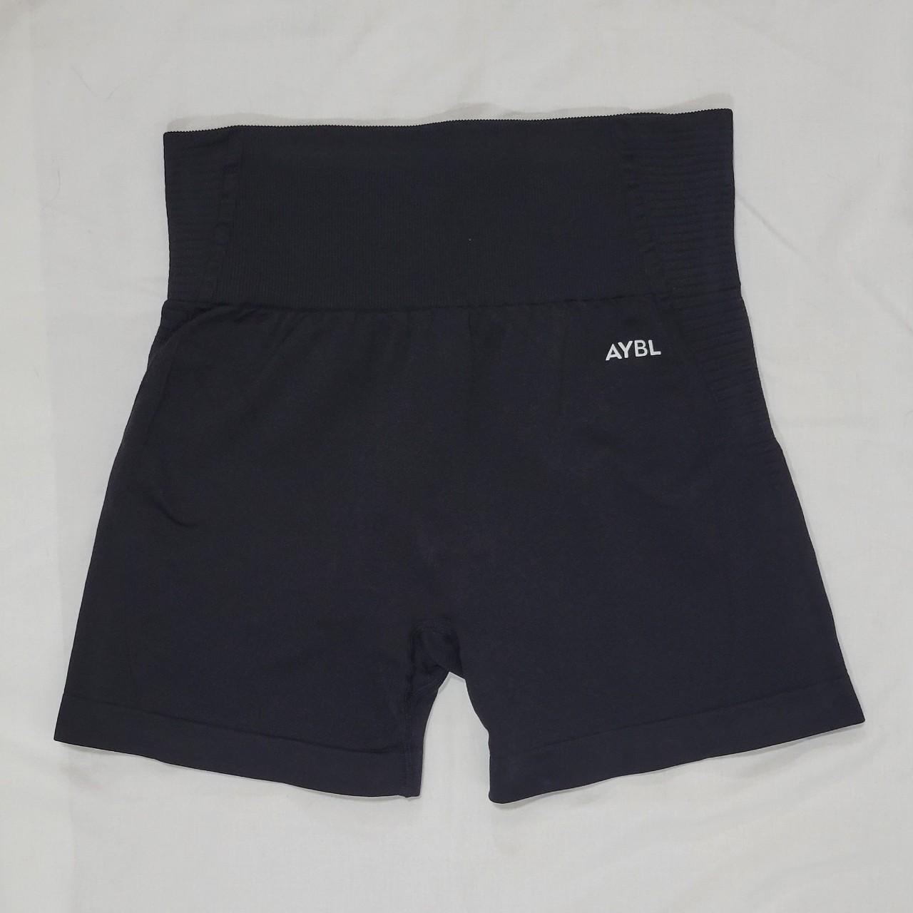 Women's Black and White Shorts Depop