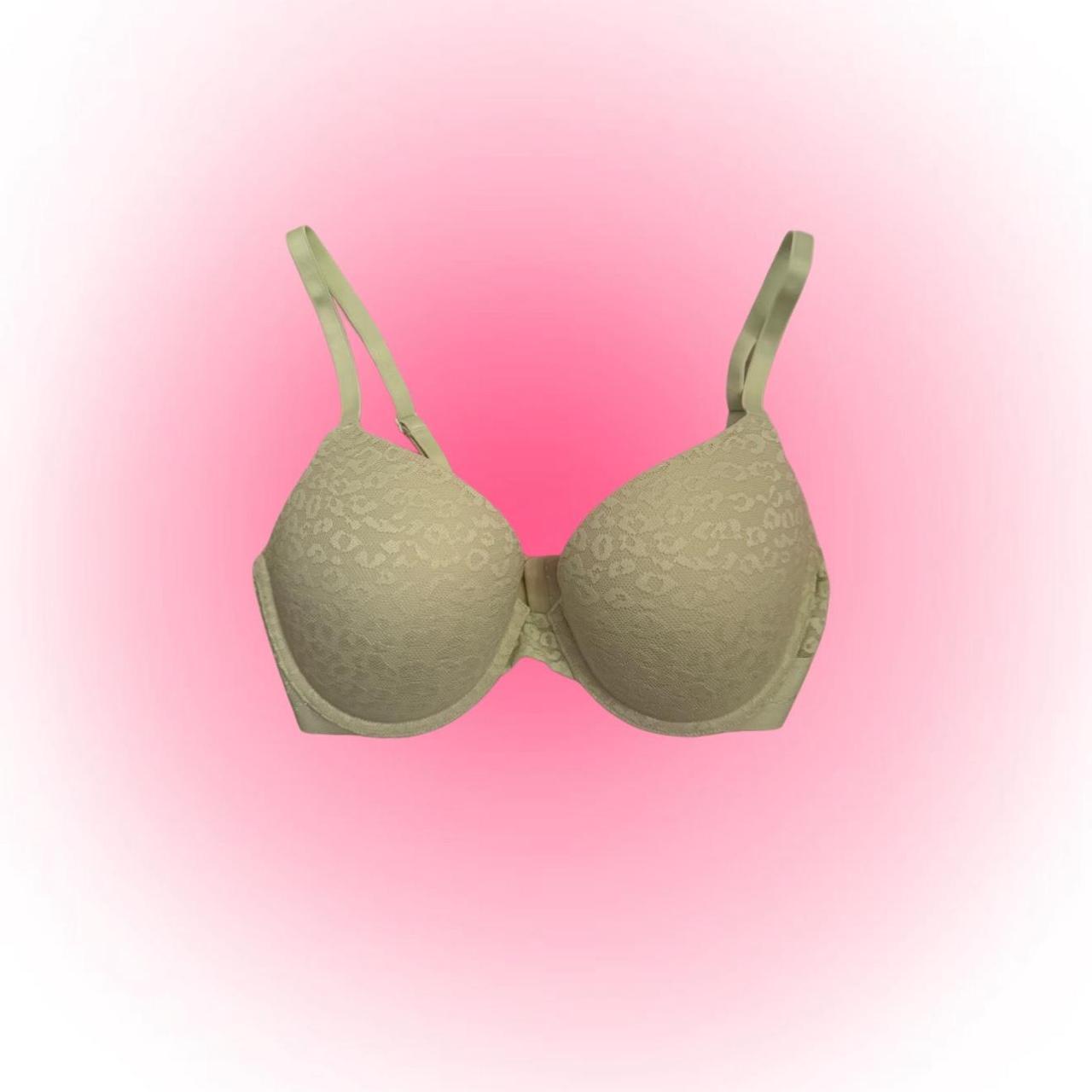 item listed by coquettify