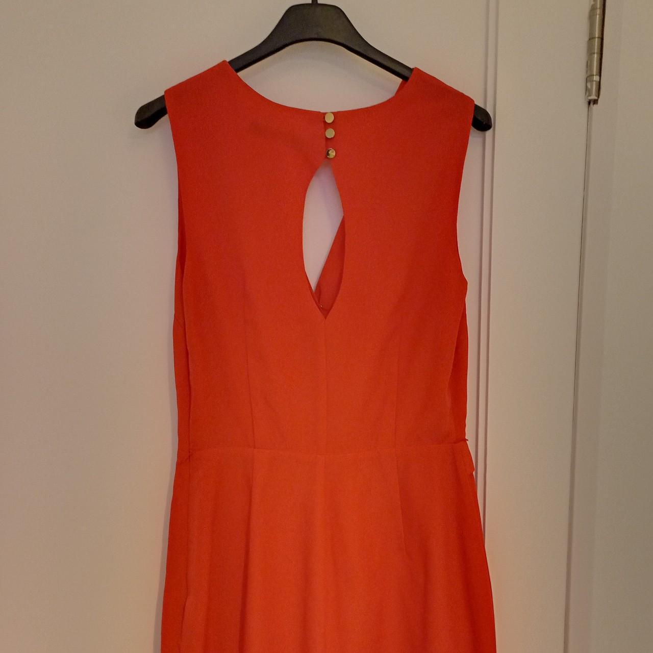 Oasis Coral Dress, Vneck front with peep hole Depop