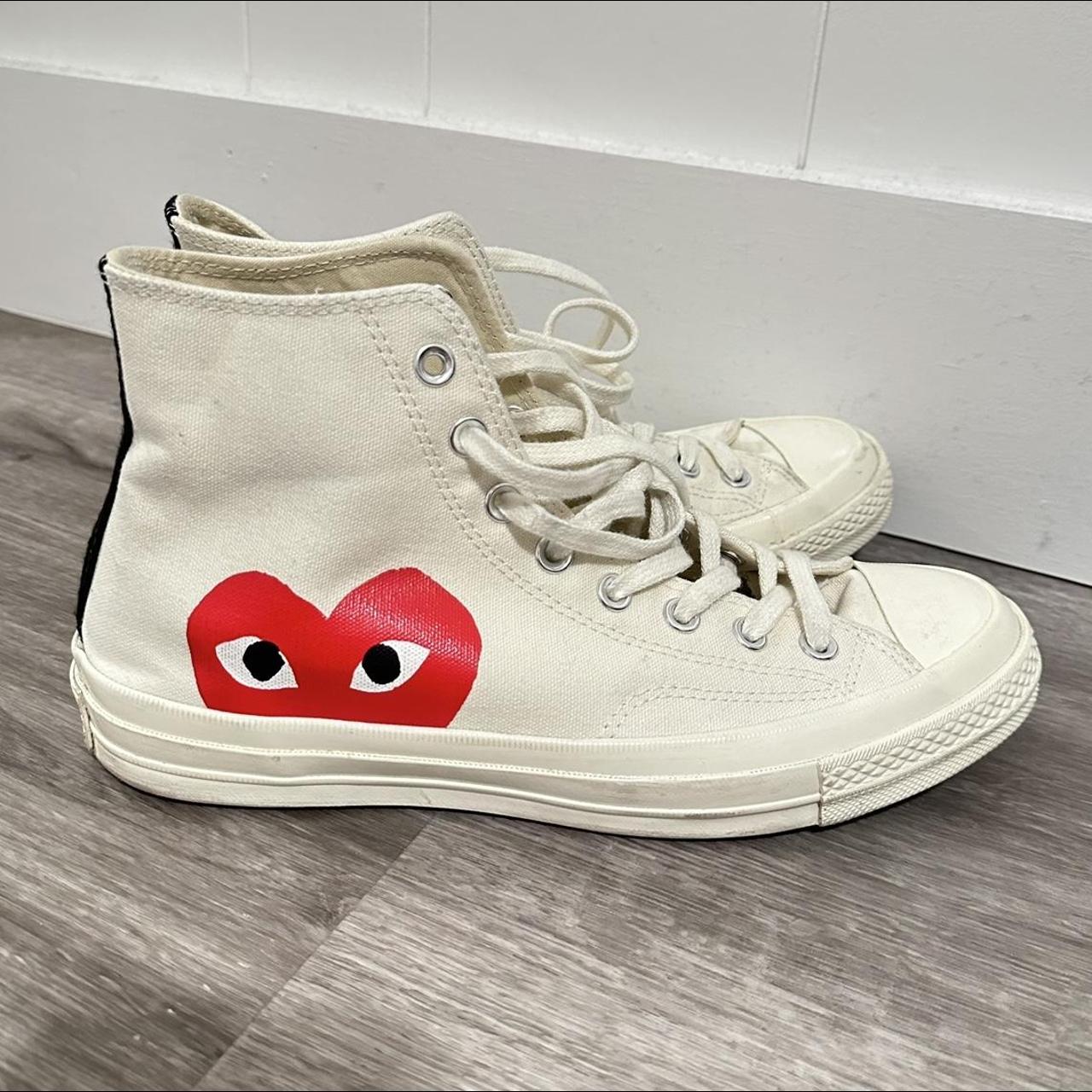 Comme des Garçons Play Men's White and Red Trainers