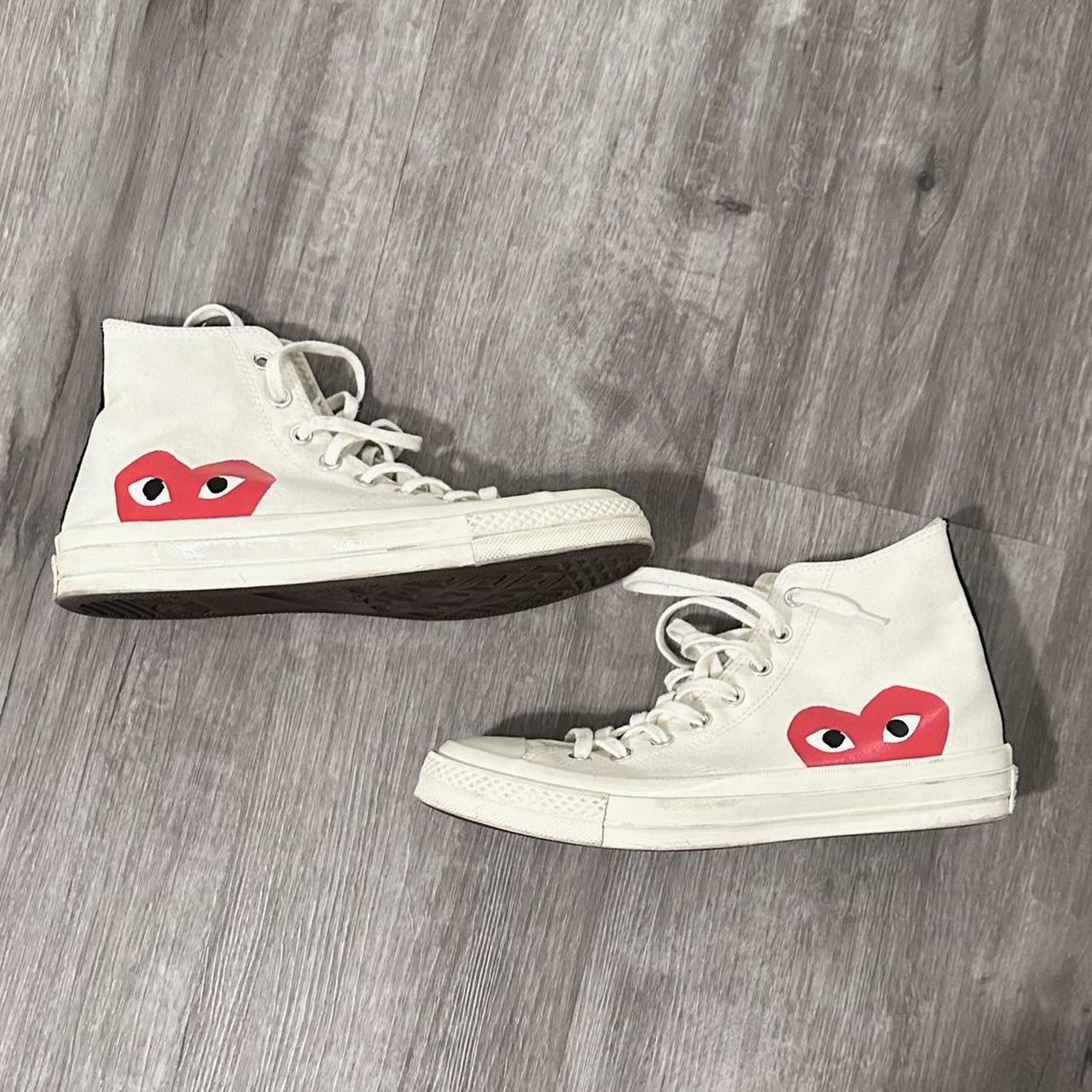 Comme des Garçons Play Men's White and Red Trainers (3)