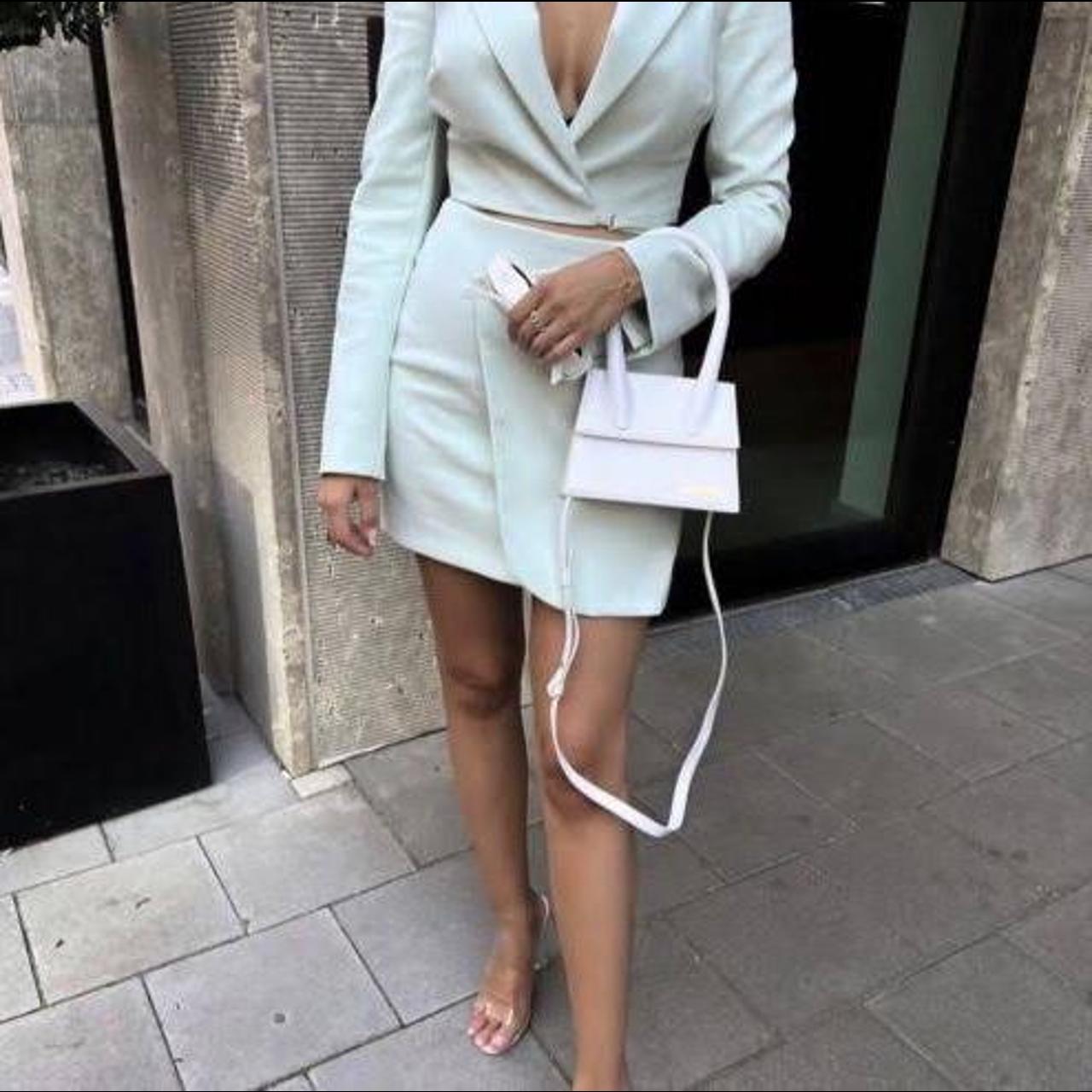 Zara Women's Green Dress Depop