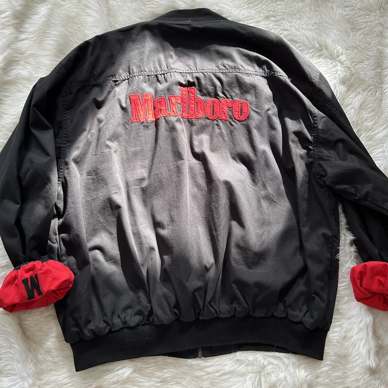 Vintage Marlboro order Reversible Black & Red Jacket (Size XL)