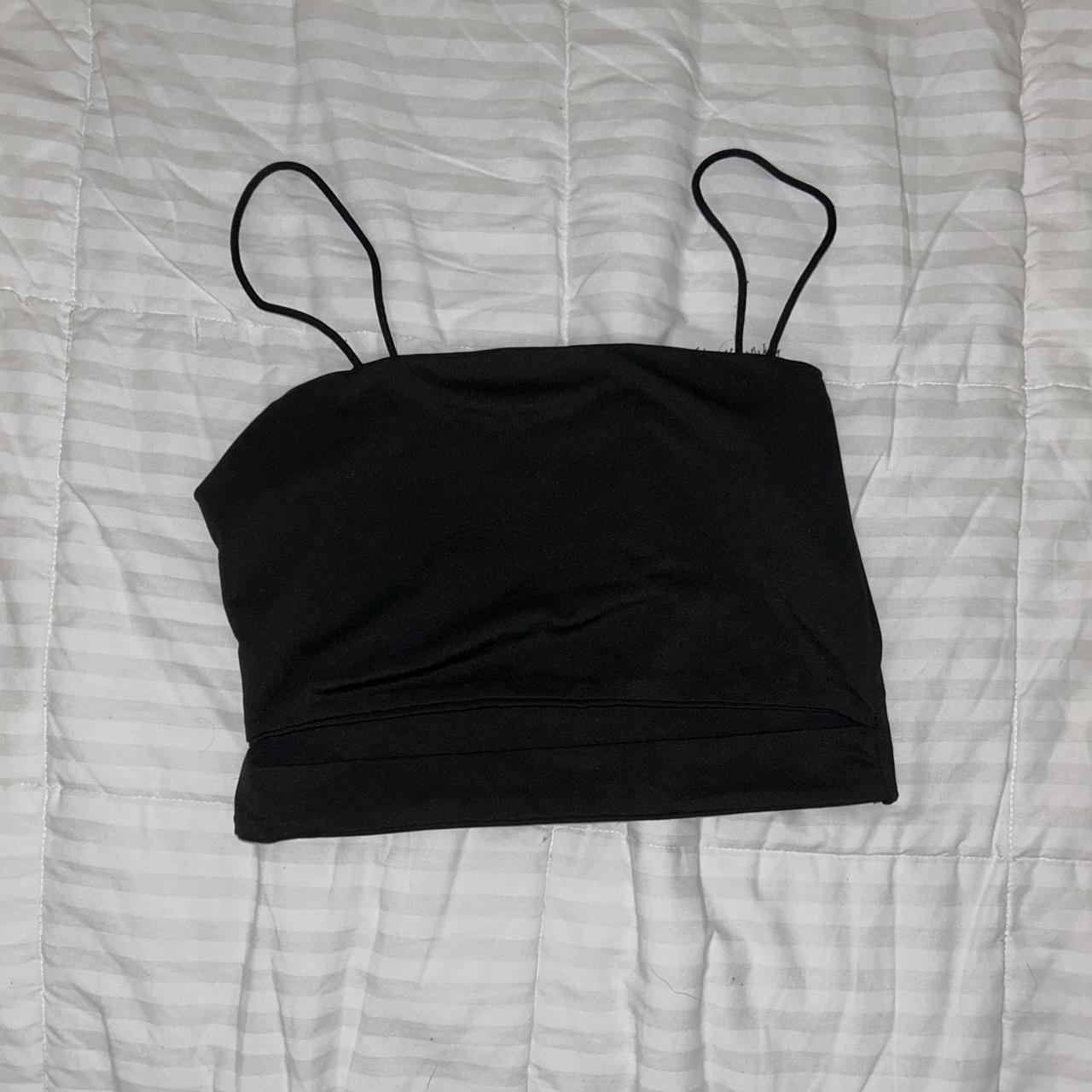 Cut out crop top - tagged for exposure - Depop