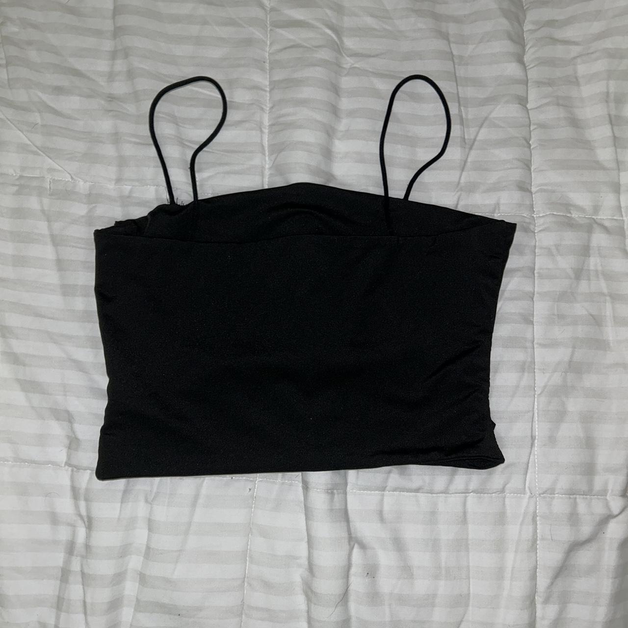 Cut out crop top - tagged for exposure - Depop