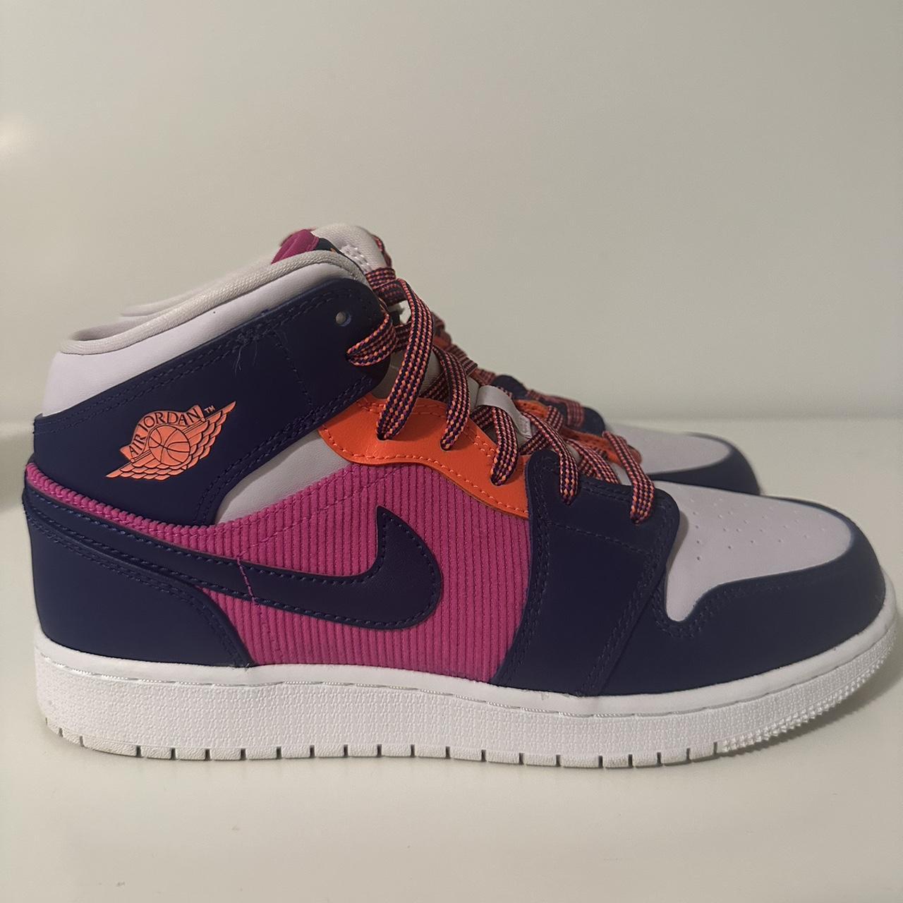 Air jordan 1 mid barely grape size authentic 7Y