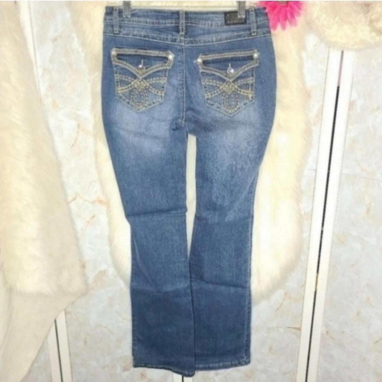 Earl Jeans Barely Boot Women's Blue denim Size - Depop