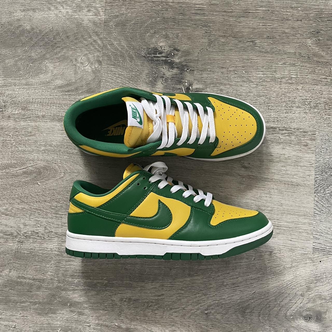 brazil dunks on feet