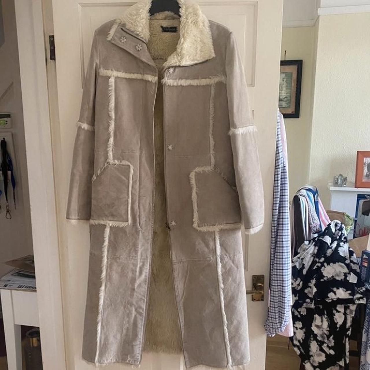 Women's Cream and Tan Coat Depop