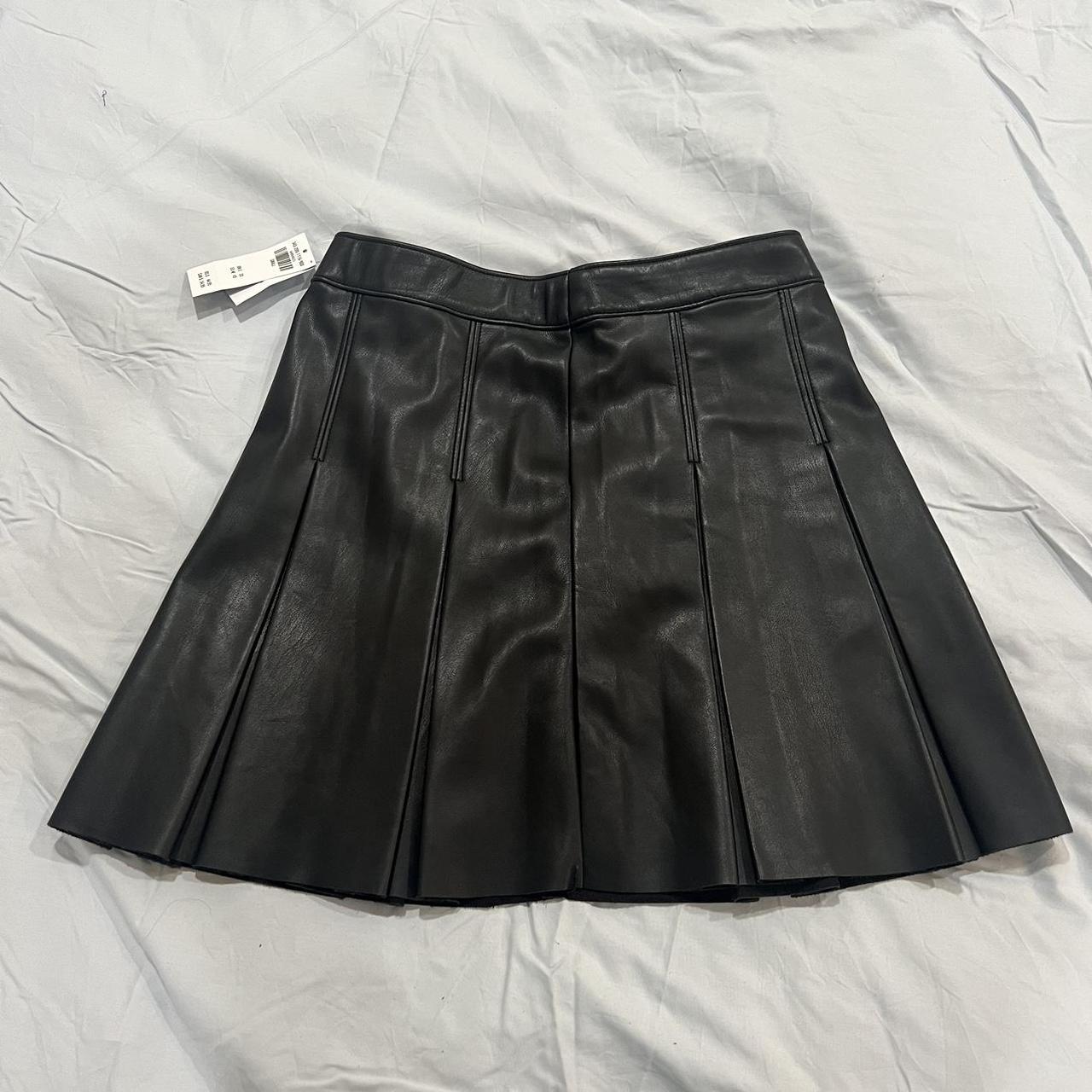 Black leather hotsell skirt hollister