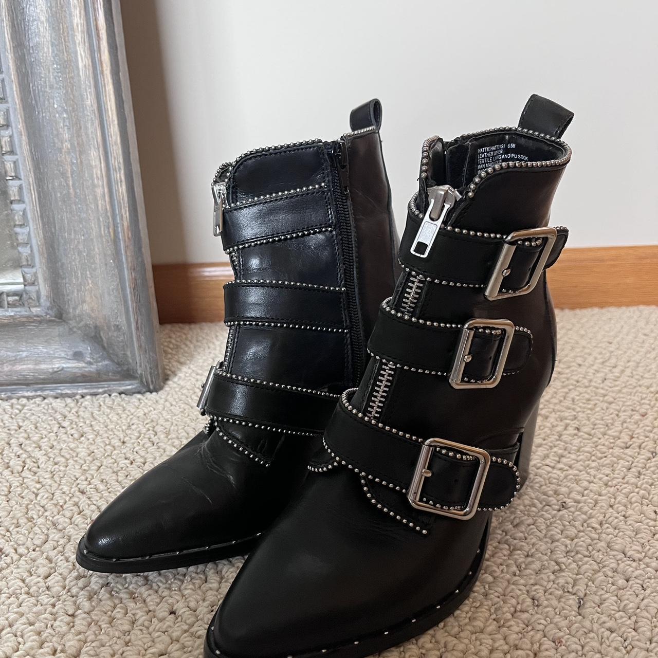 Steve madden 2025 hattie bootie