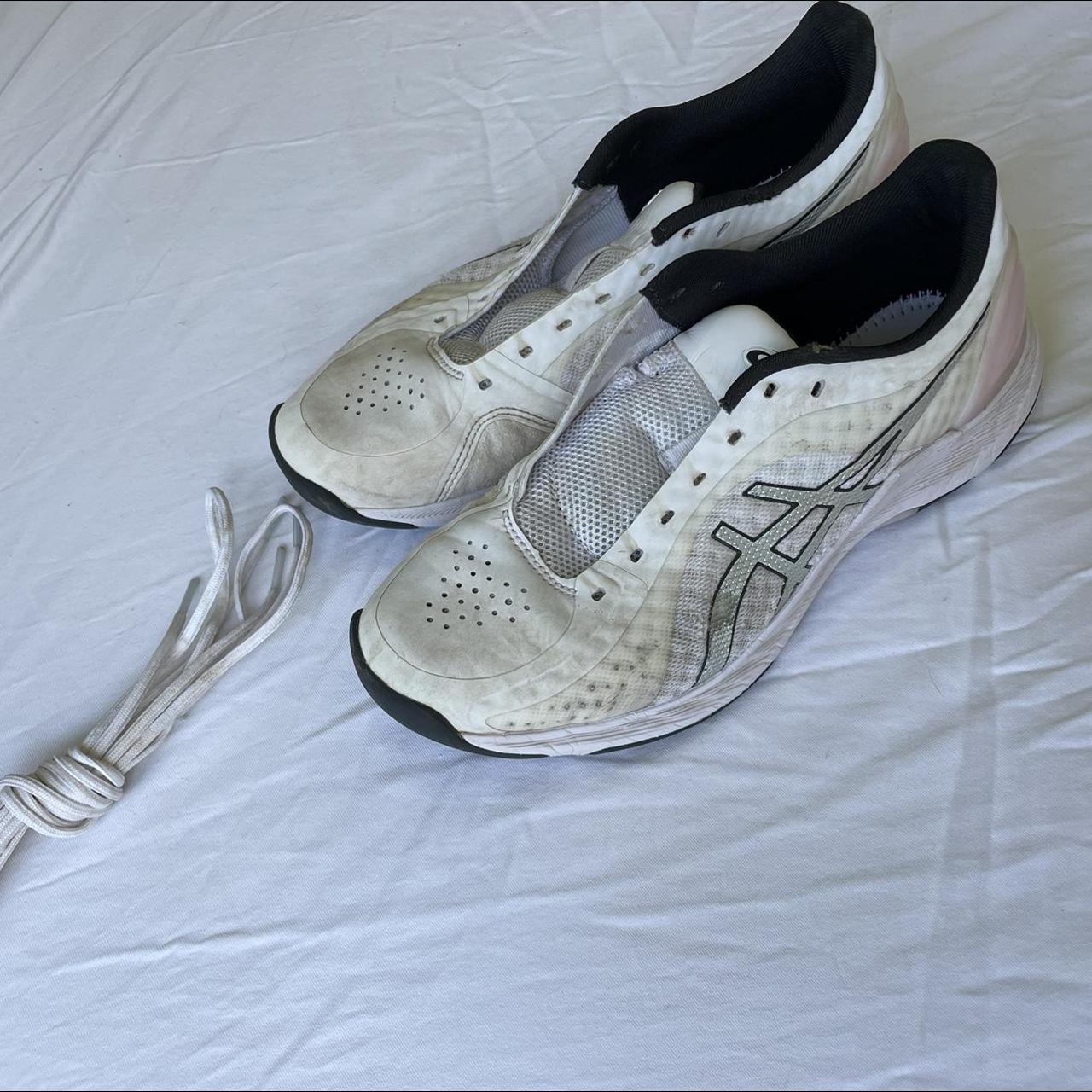 asic netball runners