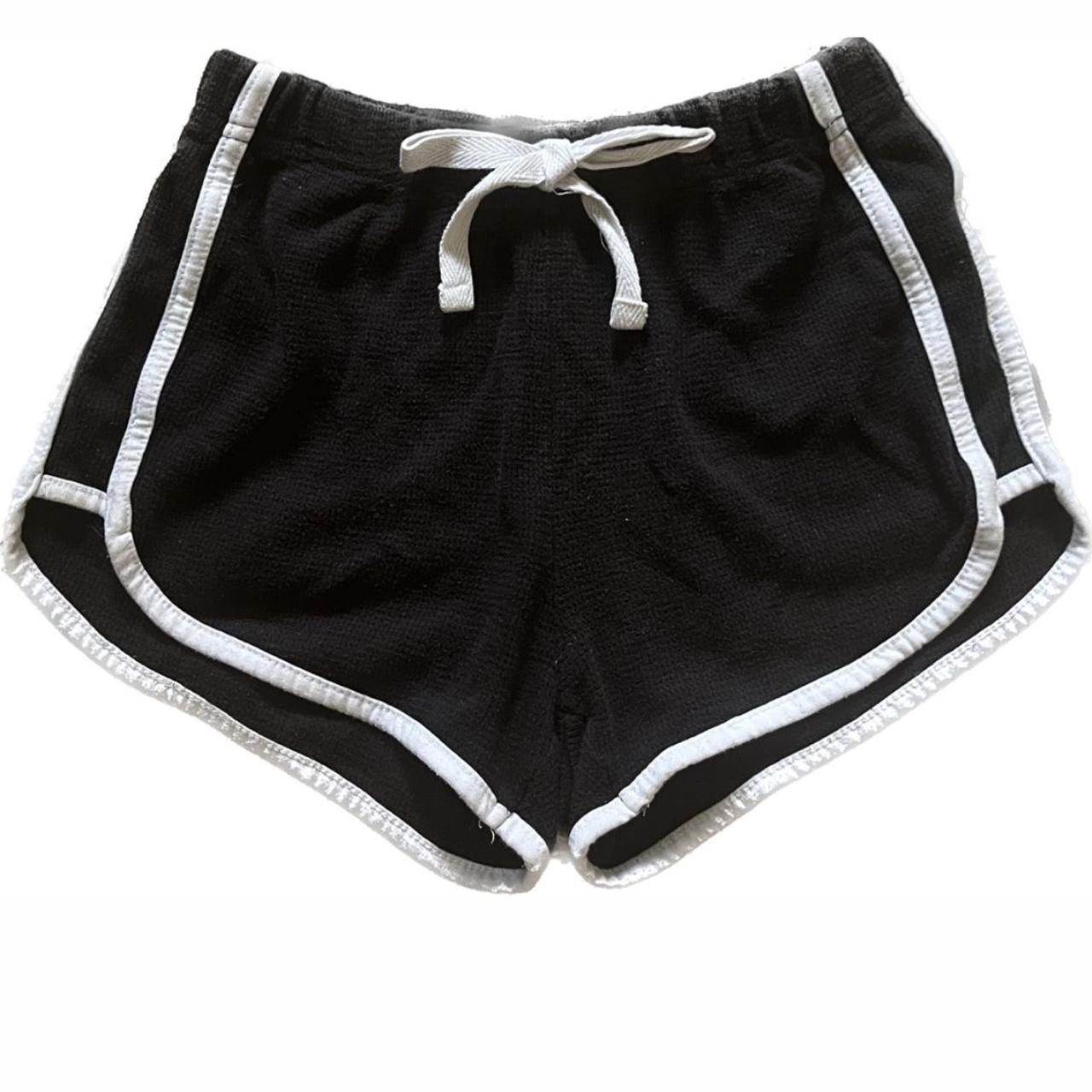 Full Circle Trends Women's Black and White Shorts