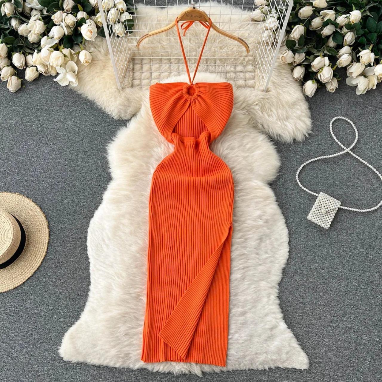 item listed by ohhoneyclothing