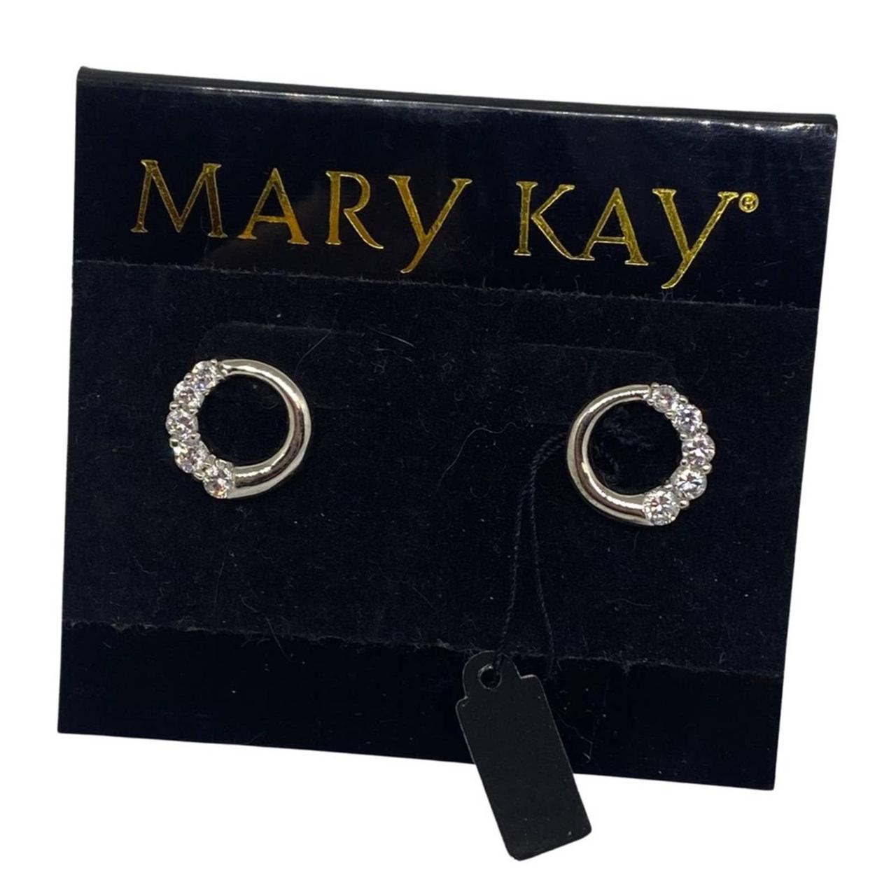 Mary hot sale kay earrings