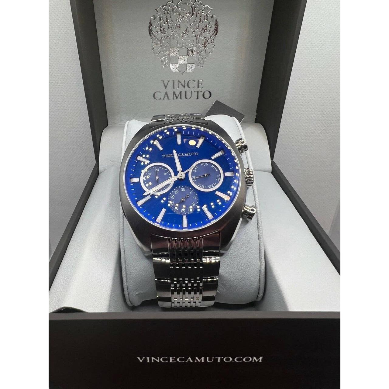 Vince Camuto Women's VC/5230SVGB Gold-Tone Bracelet Watch : Amazon.in:  Fashion