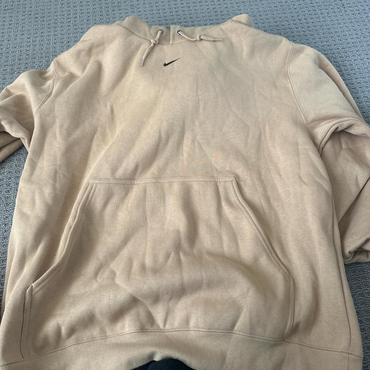 cream middle swoosh hoodie