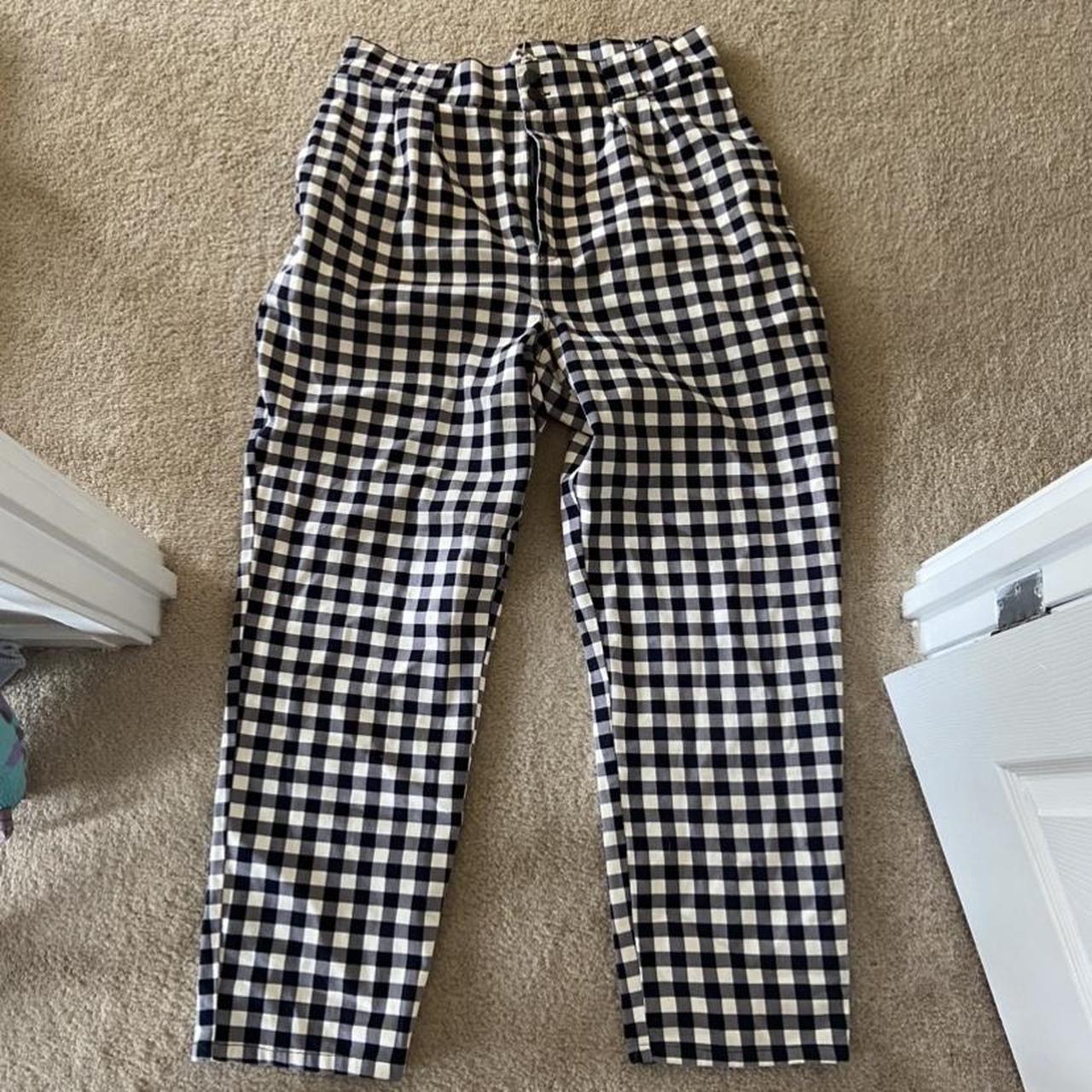 38L tall lucy and yak black and white checkered... - Depop