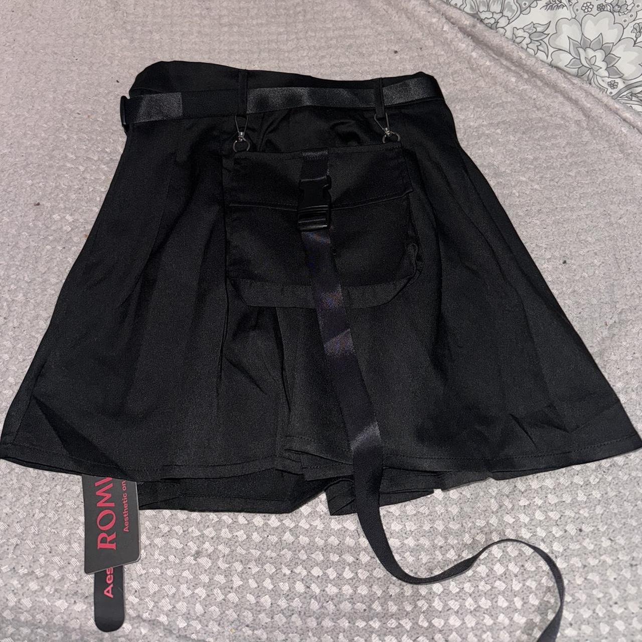 black pleated cargo skirt 🖤 brand new with tags 🏷️... - Depop