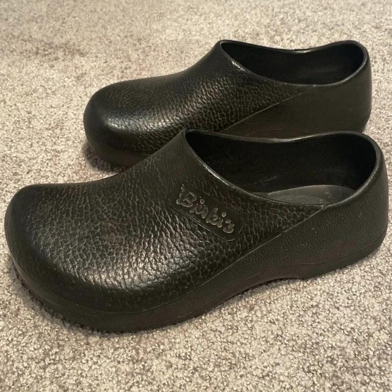 Black super birkis - size 7 wide but would fit... - Depop