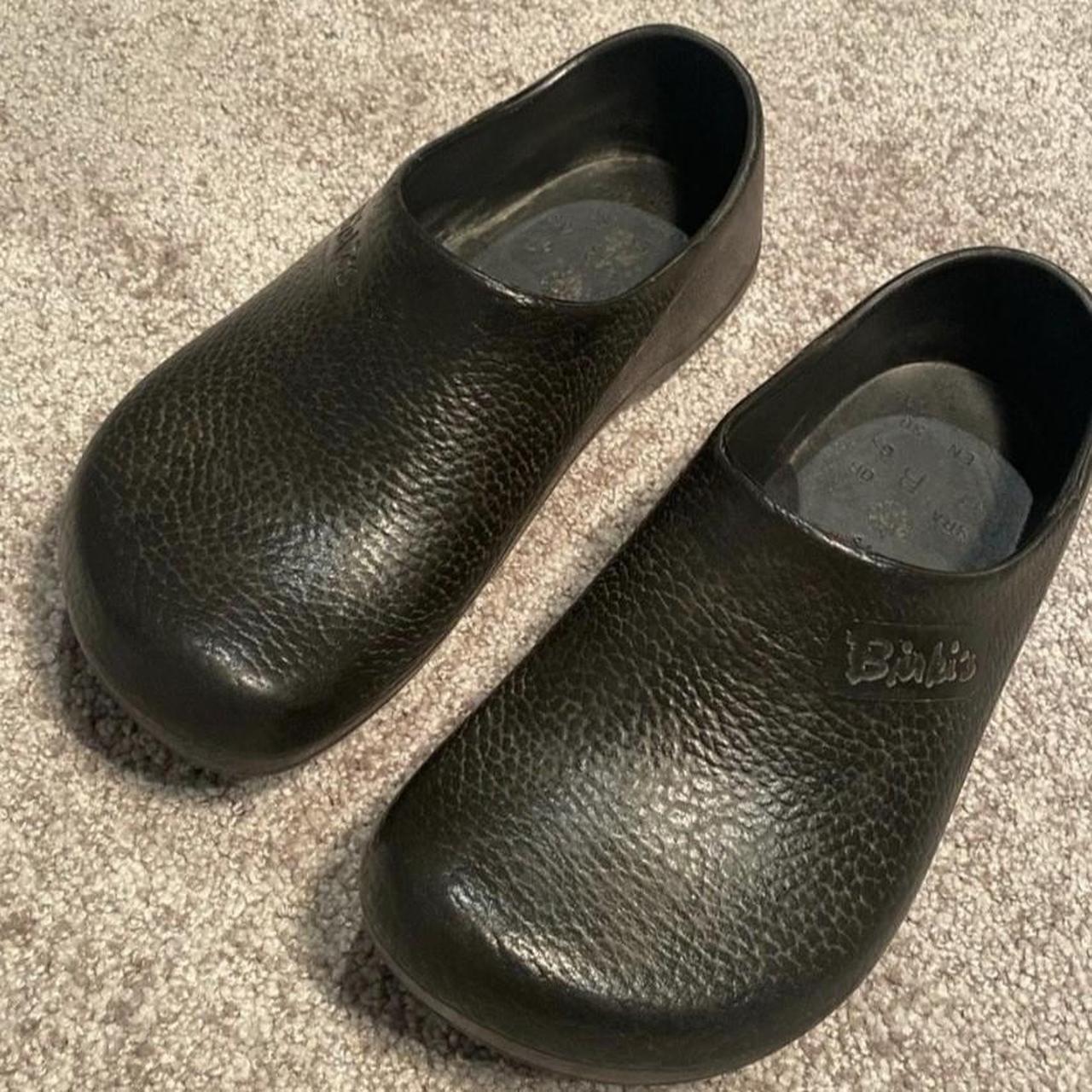 Black super birkis - size 7 wide but would fit... - Depop