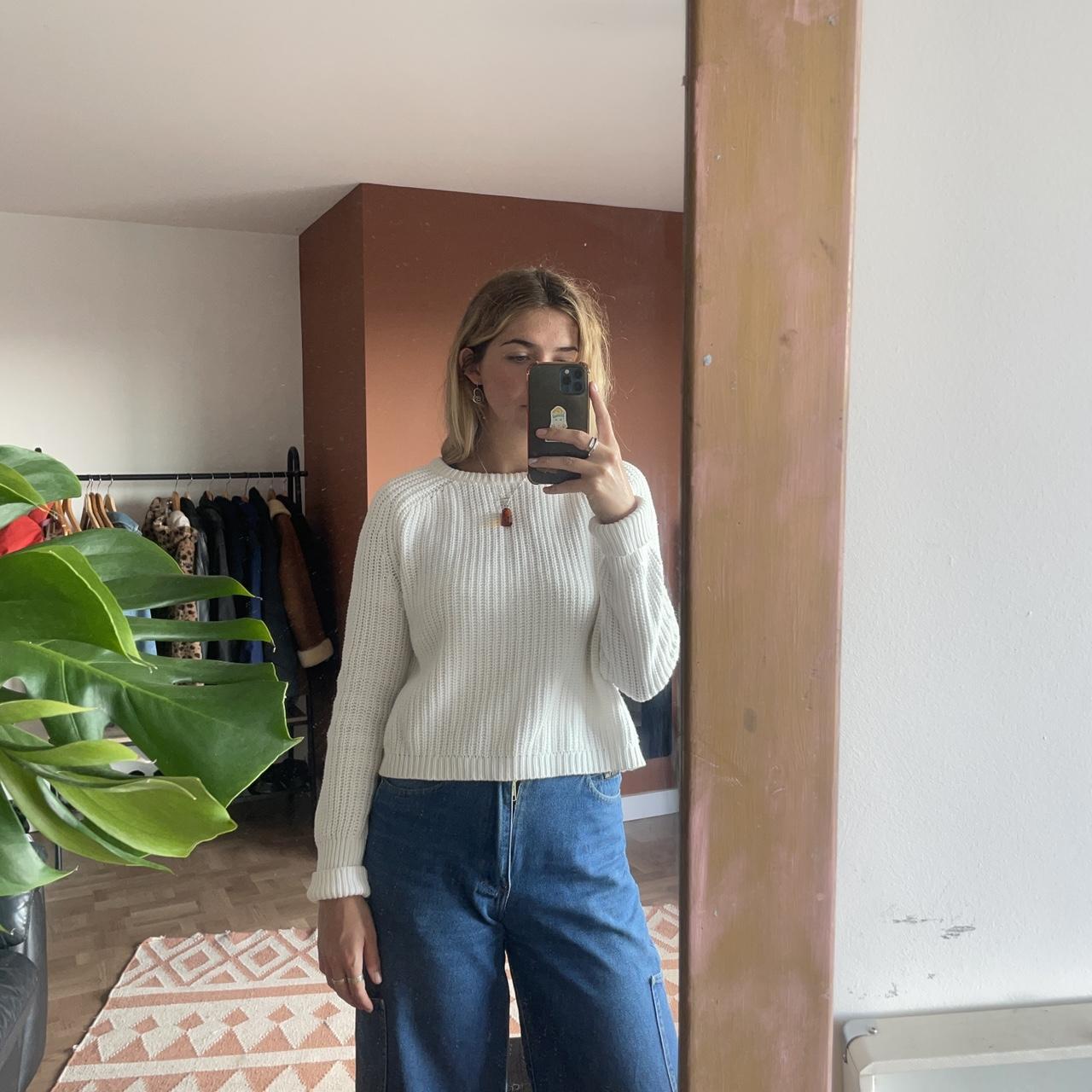American Apparel white knitted jumper. Slightly... Depop
