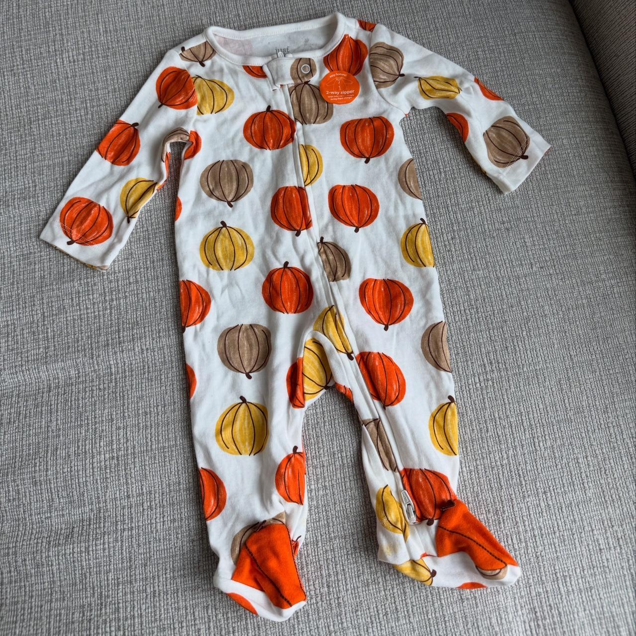 item listed by trendifindzz