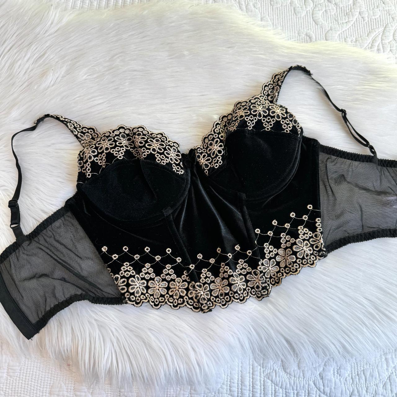 victoria secret black corset / bra / top can be worn - Depop