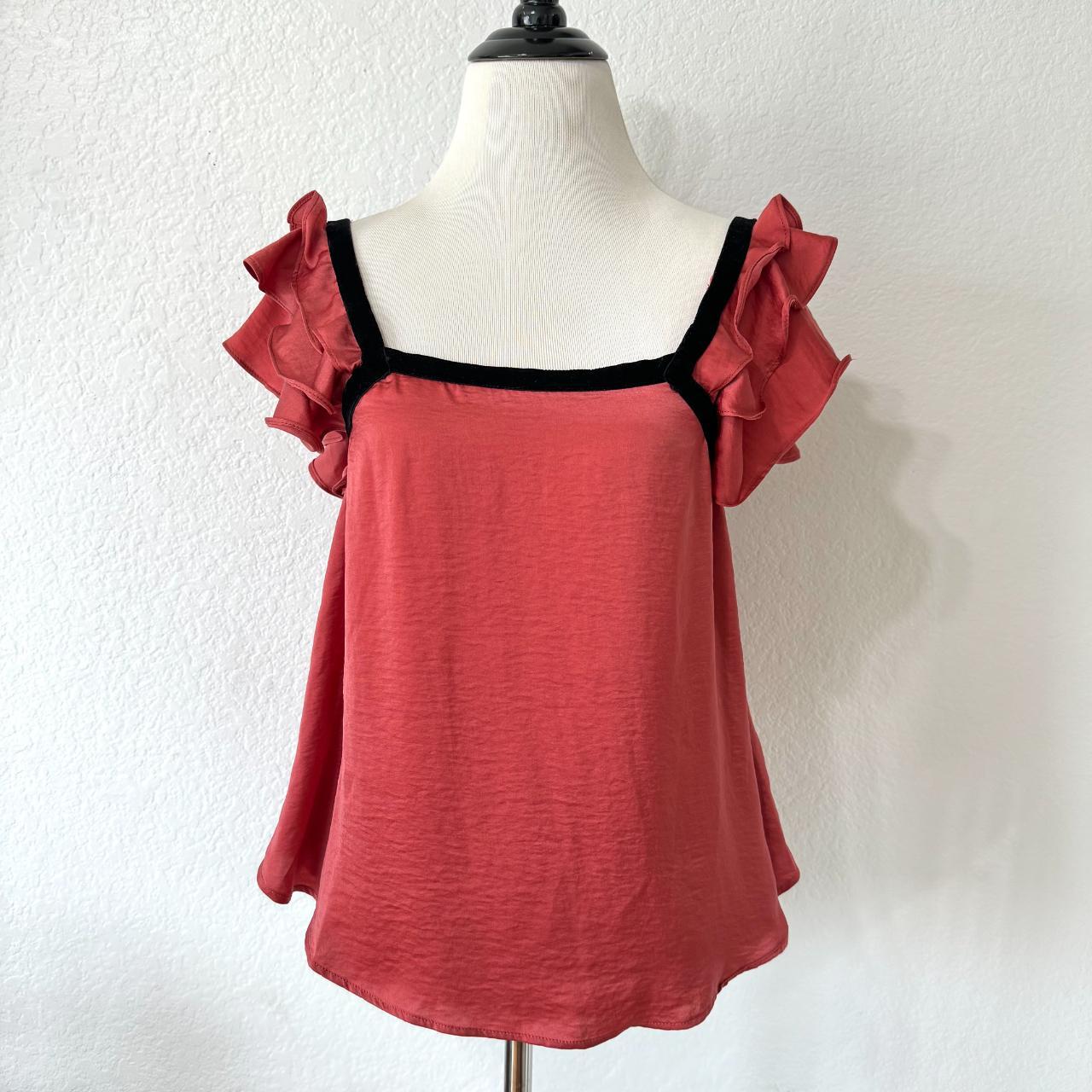 item listed by valeriesvintagevibe