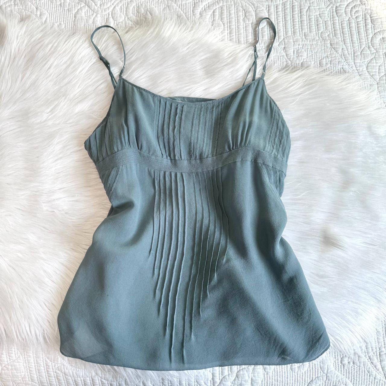 item listed by valeriesvintagevibe