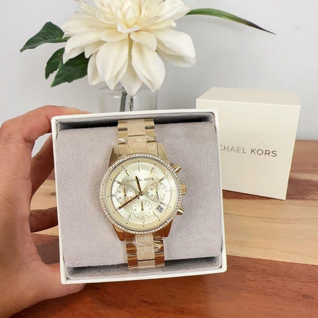 Shops NWT Michael Kors Gold/Stainless Women’s Watch