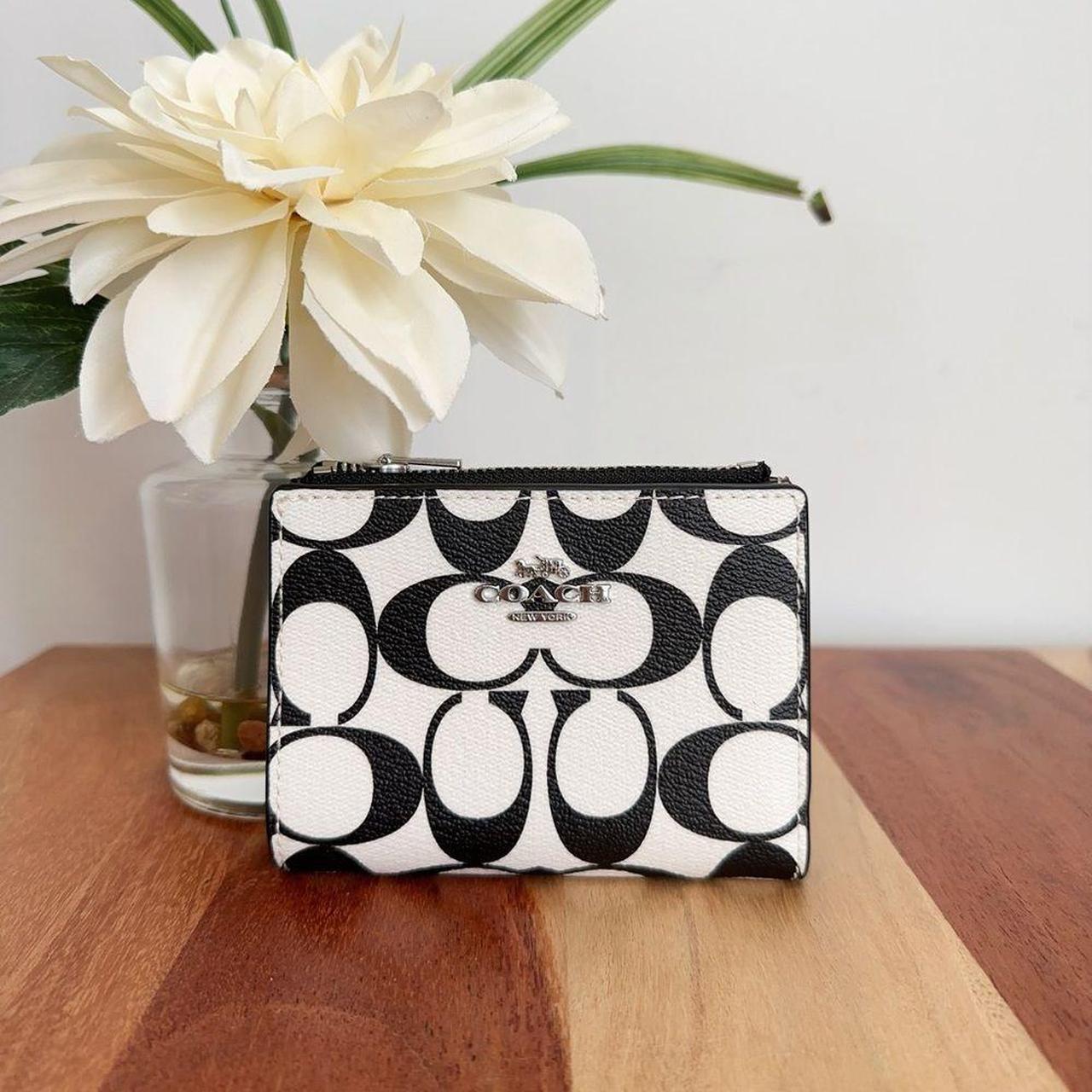 The Ultimate Guide to Black and White Coach Wallet: Style Meets Functionality