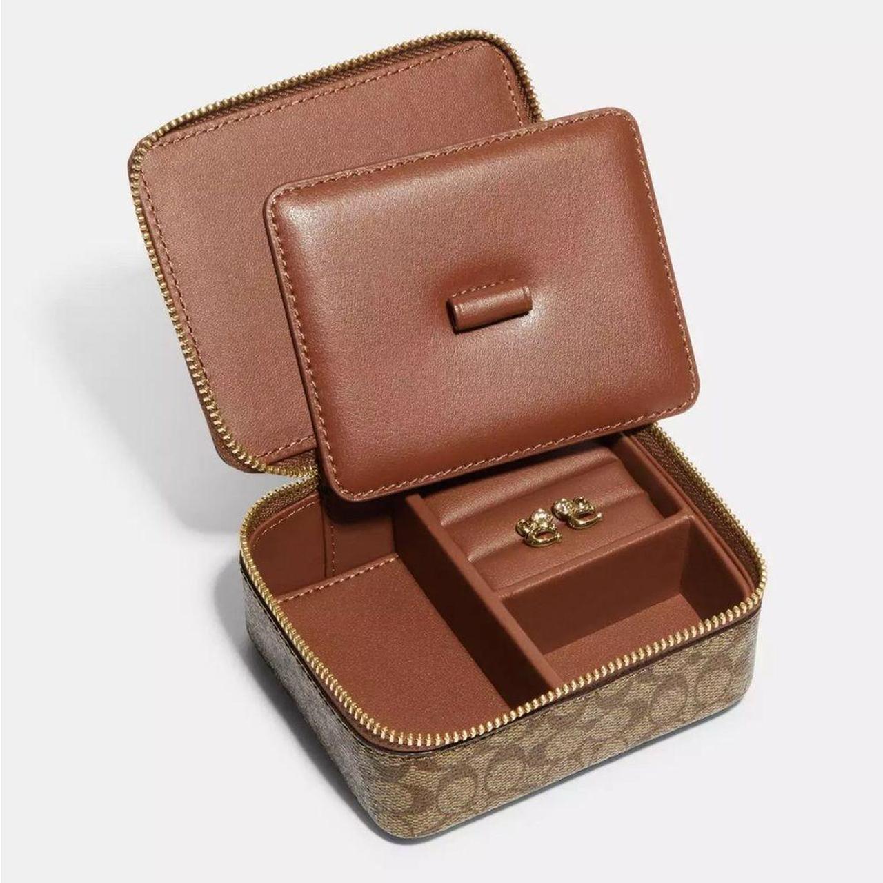 NWT Coach Leather Jewelry Box good