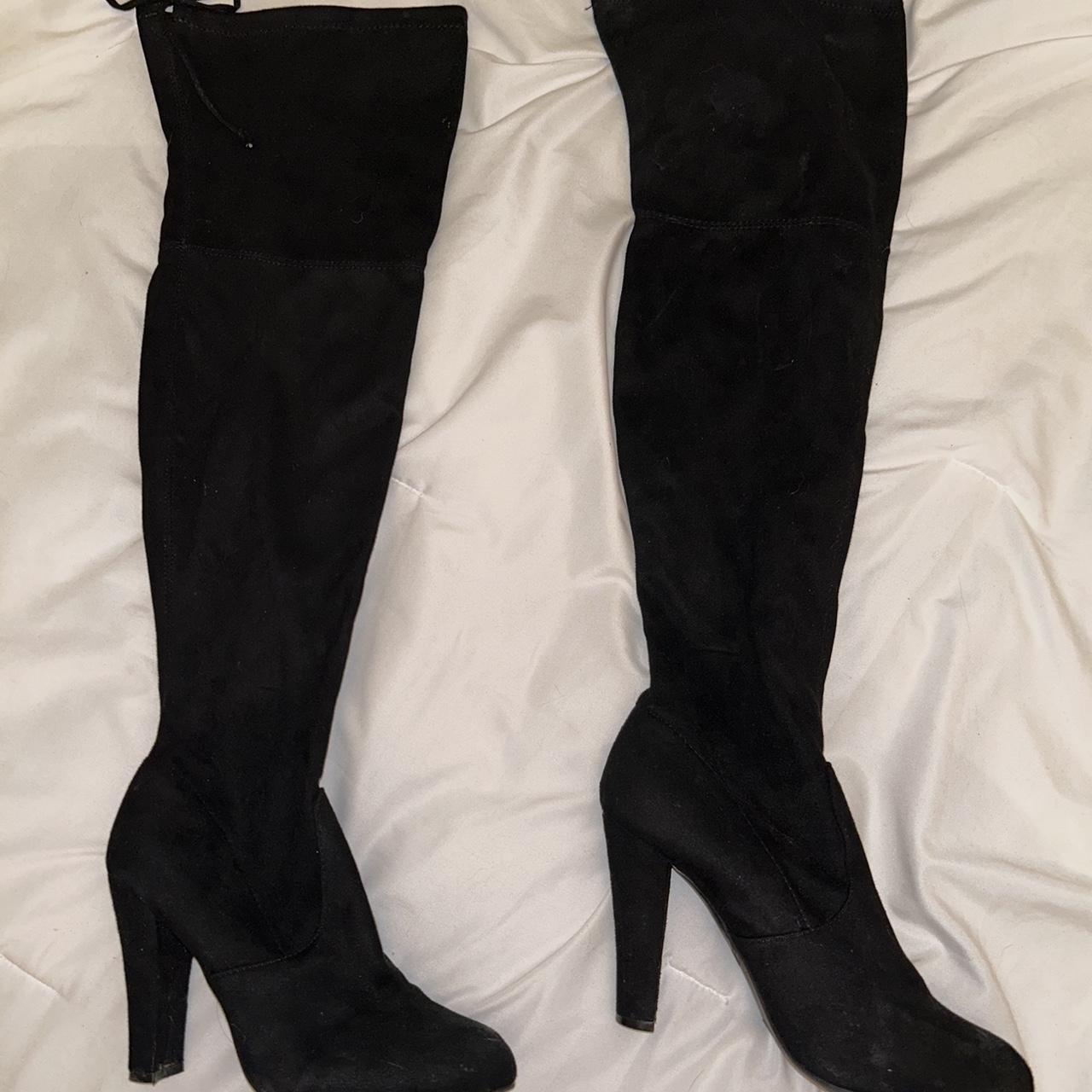 Black thigh high boots (size 8.5 but one of my feet... - Depop