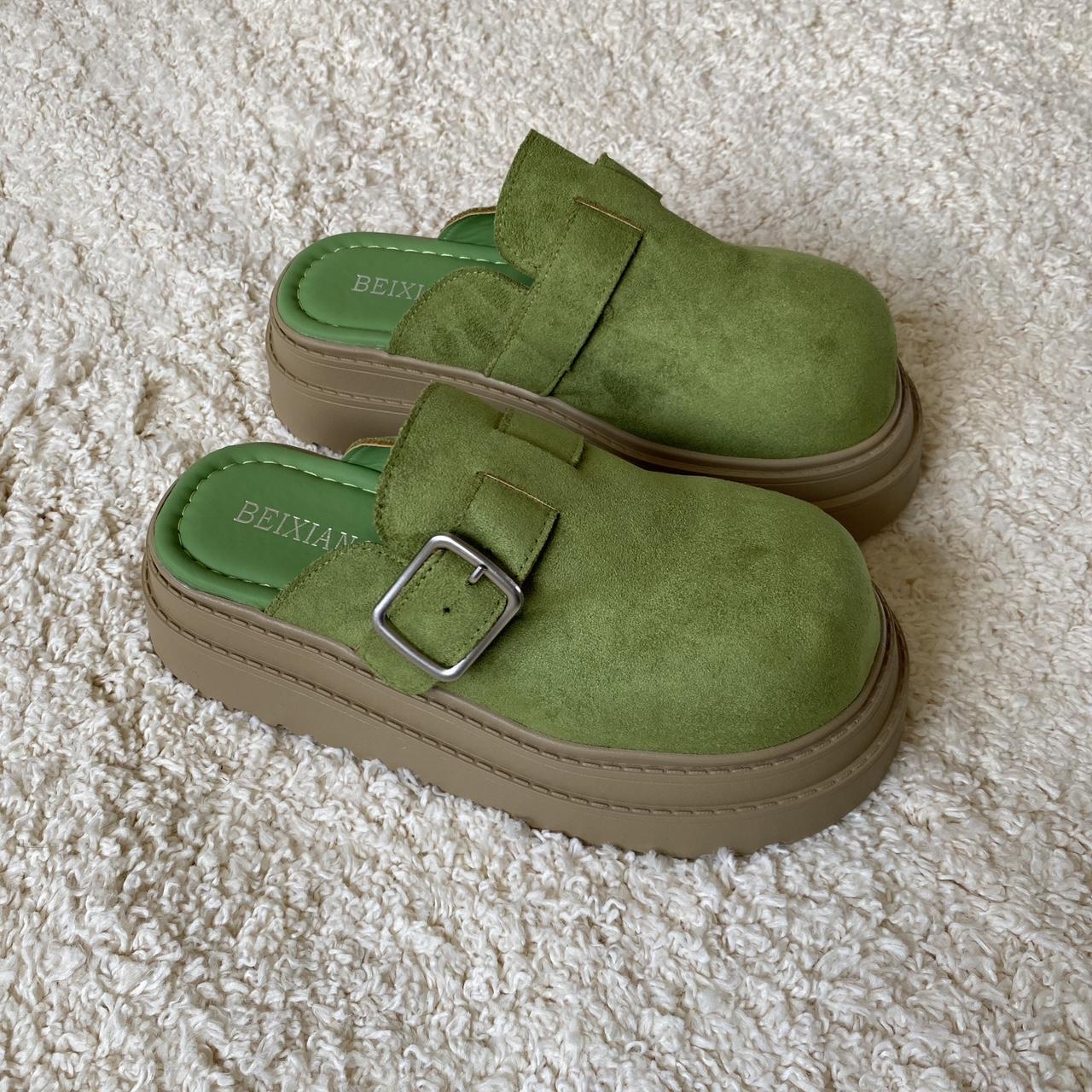 item listed by gumanti