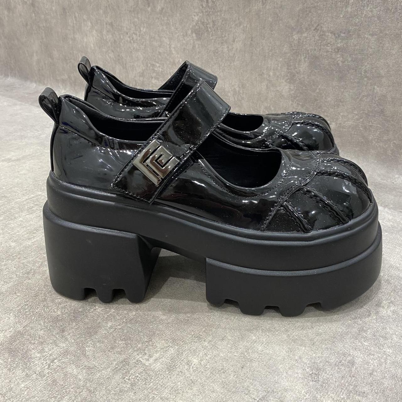 item listed by gumanti