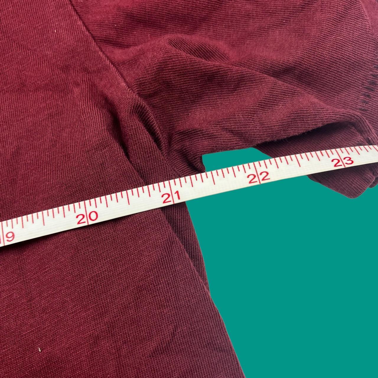 Levi's Men's Burgundy and Black T-shirt | Depop