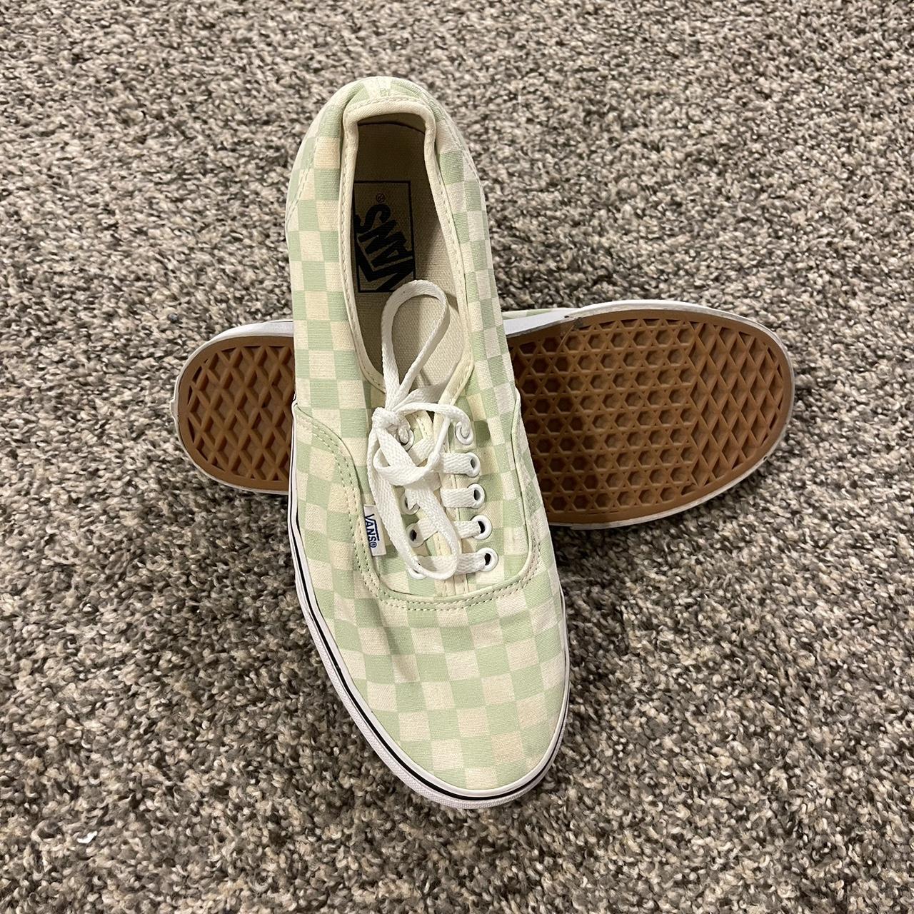 Mint on sale checkered vans