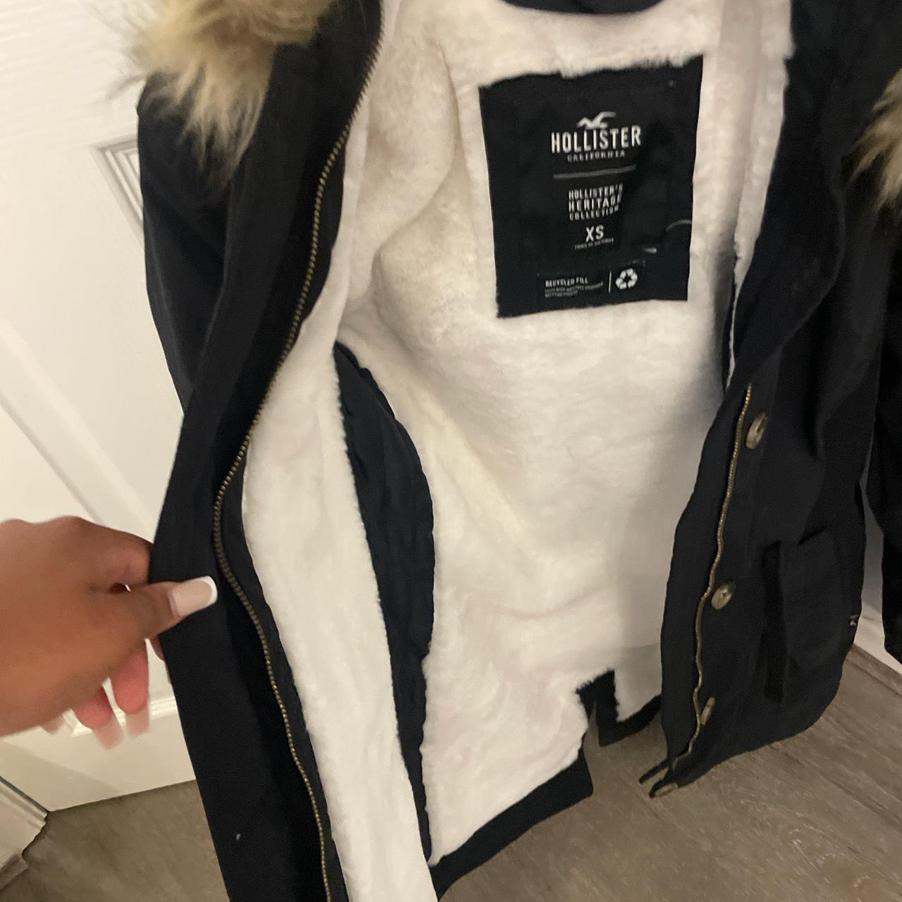 holister winter coat perfect for winter Depop