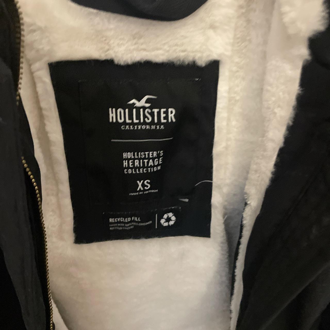 holister winter coat perfect for winter Depop