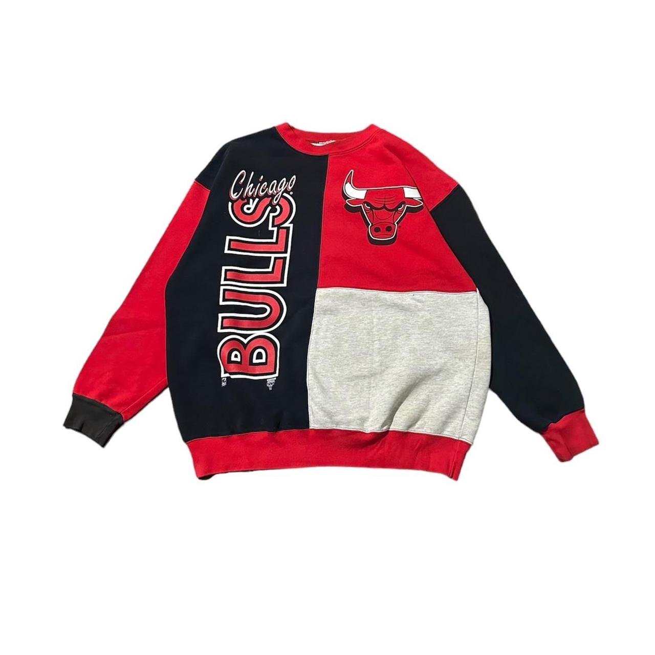 Chicago bulls hot sale sweatshirt 90s