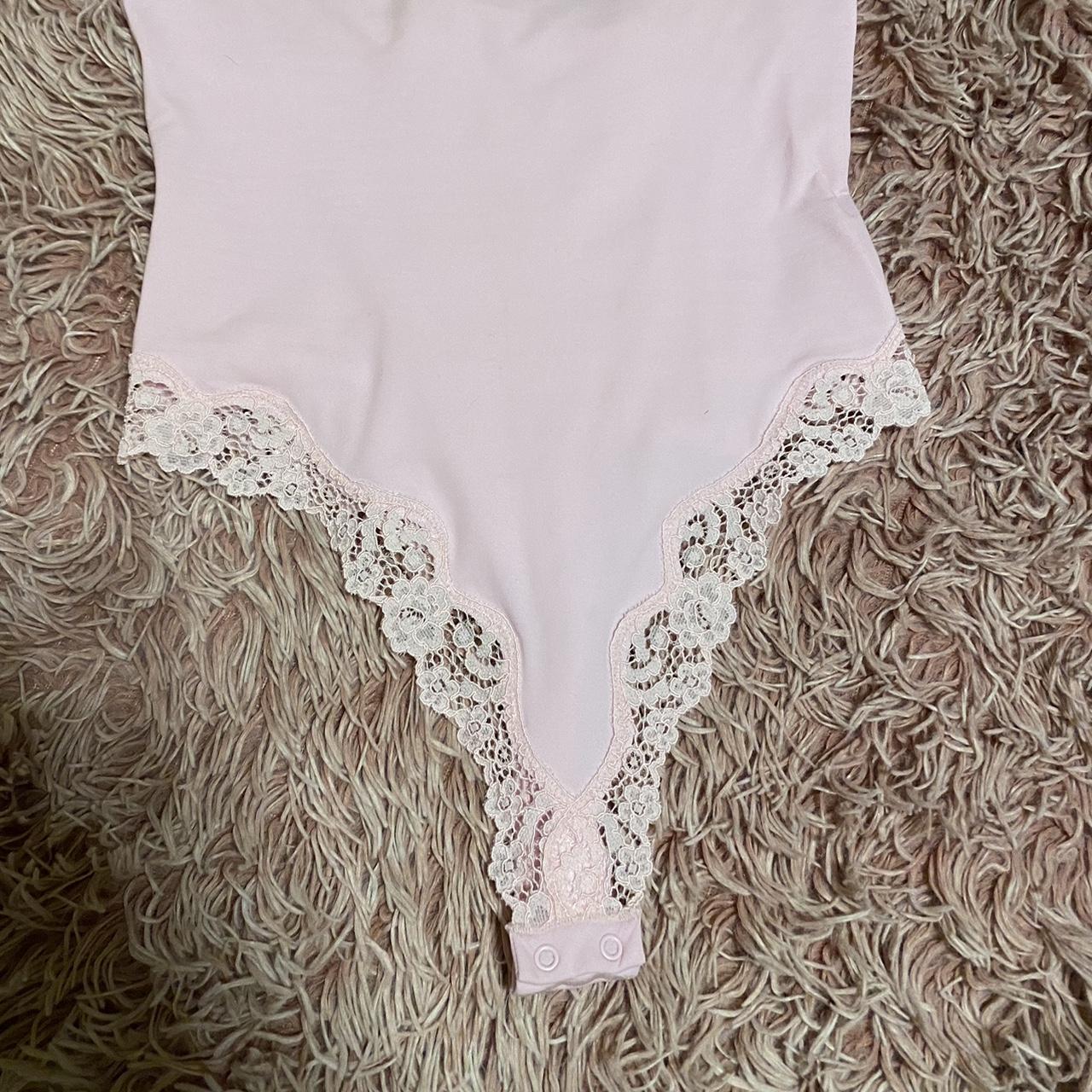 Skims Women's Pink Bodysuit Depop
