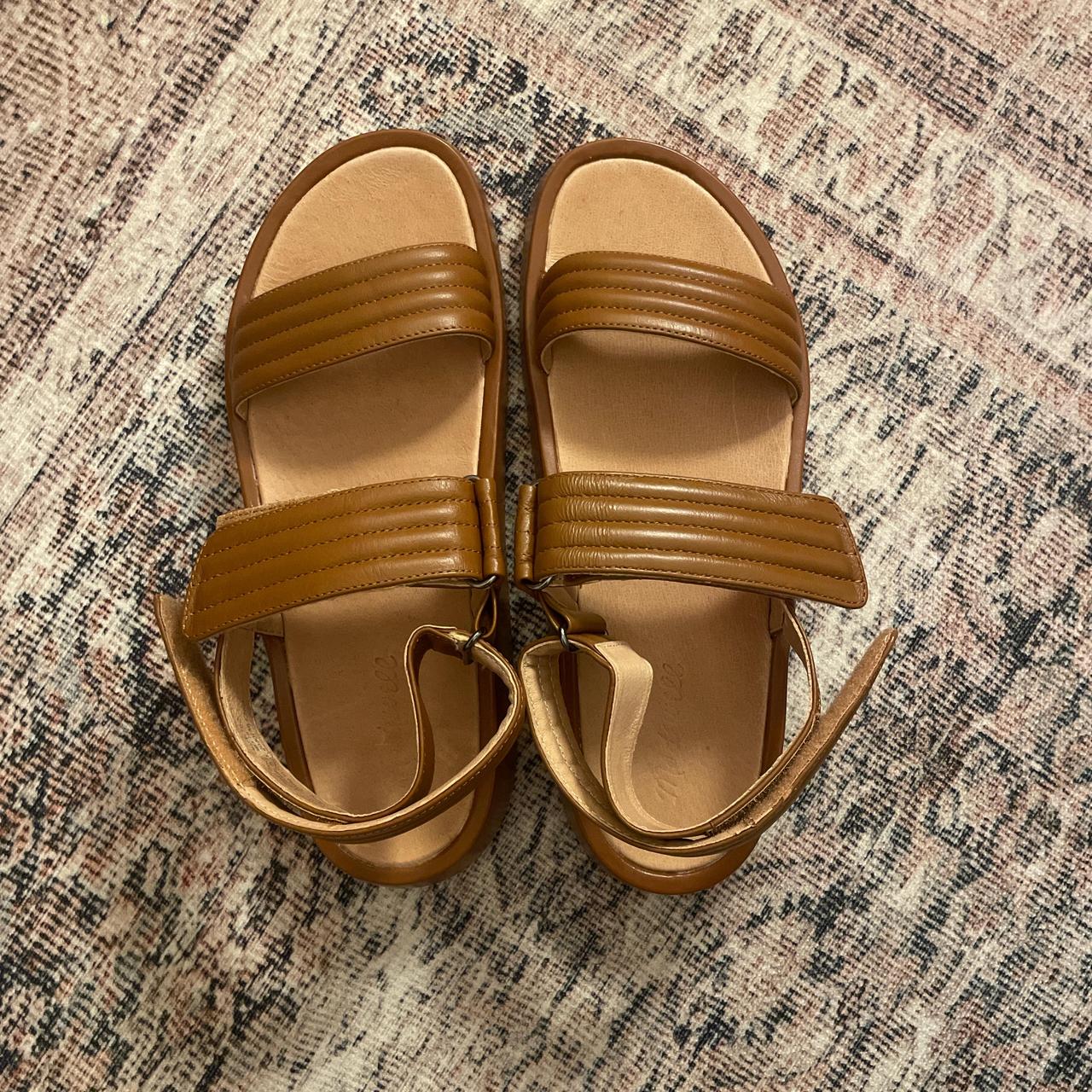 Madewell chunky platform sandals, never worn! Depop