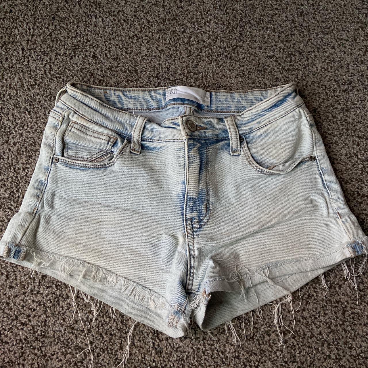 Tillys store denim shorts