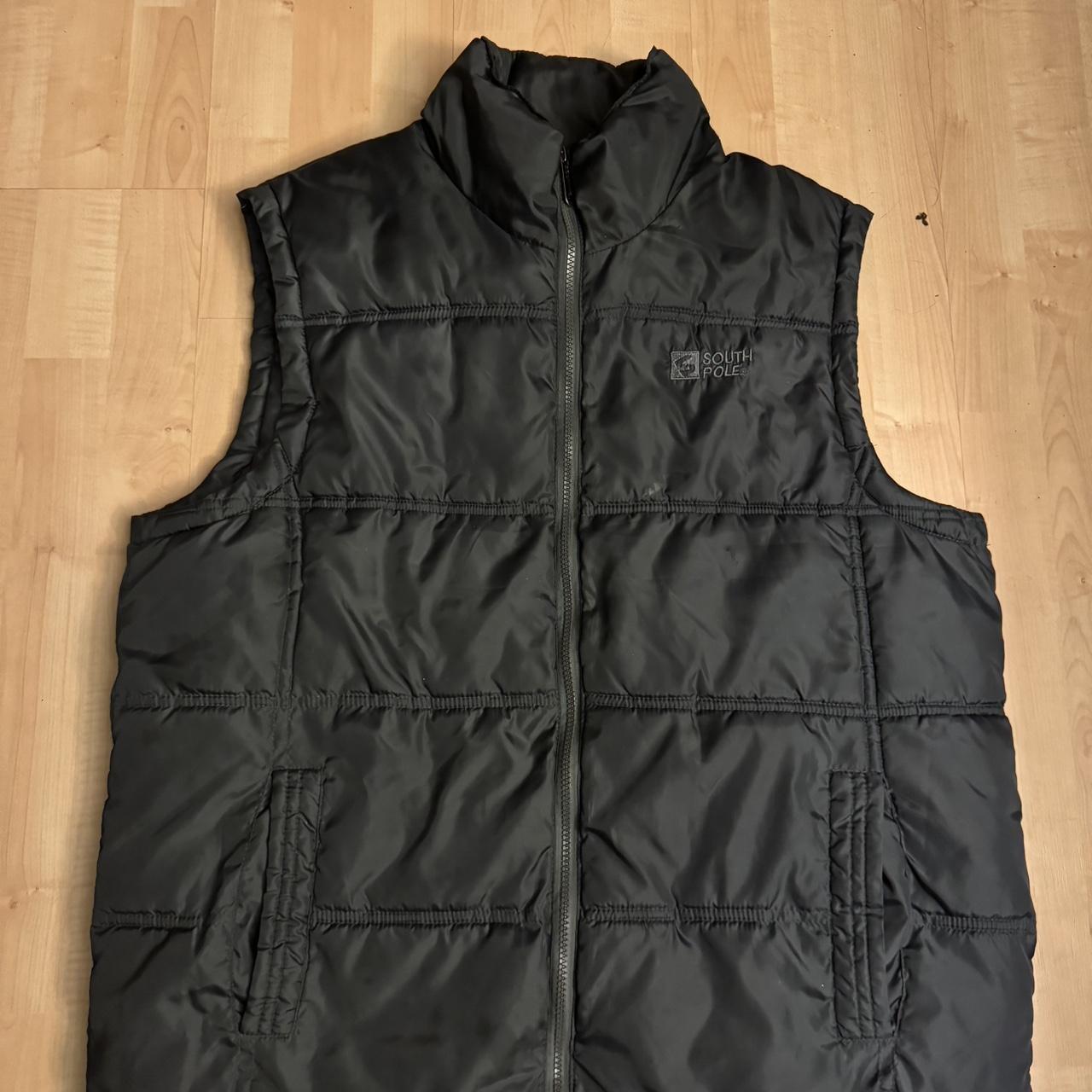 Southpole puffer vest SO fire. Only selling because... - Depop