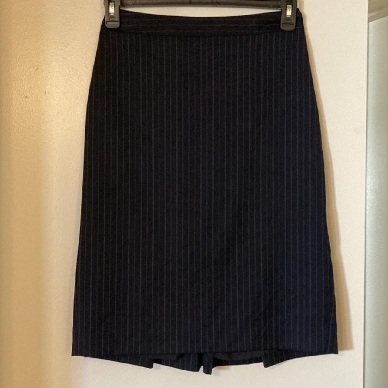 Brooks Brothers Pencil skirt. Stripped Size 6 - Depop