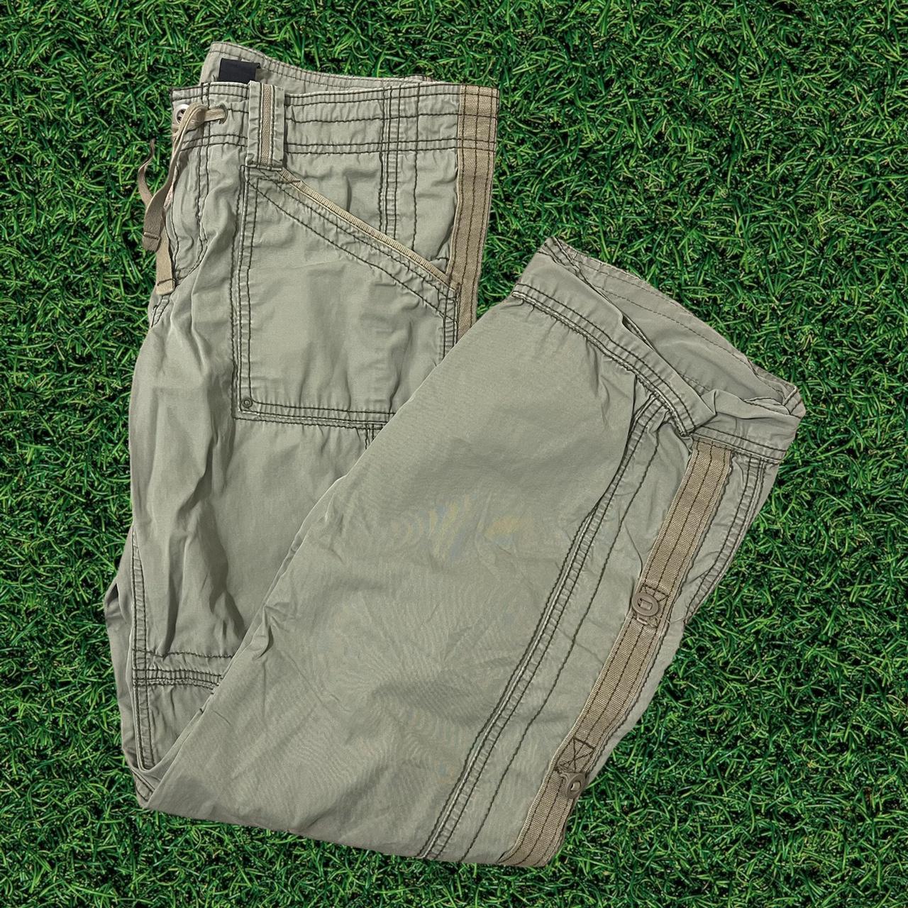 Gap Women's Khaki Trousers Depop