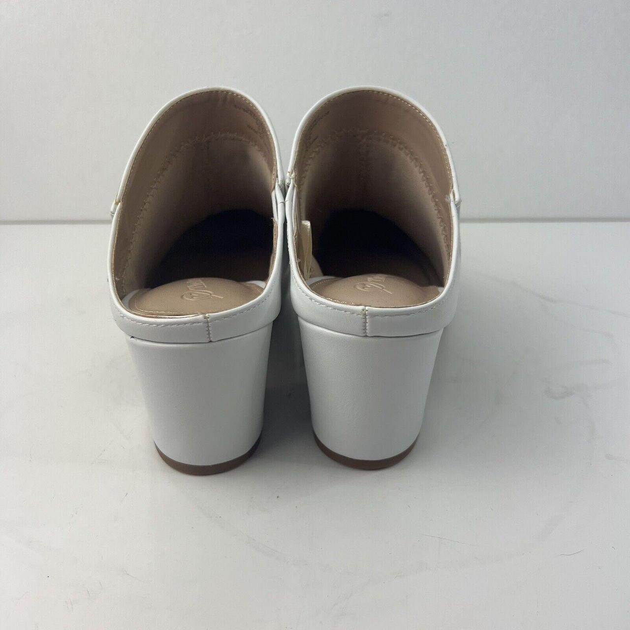 Source Unknown Women's Mules - White - US 7 – Ele… - image 3