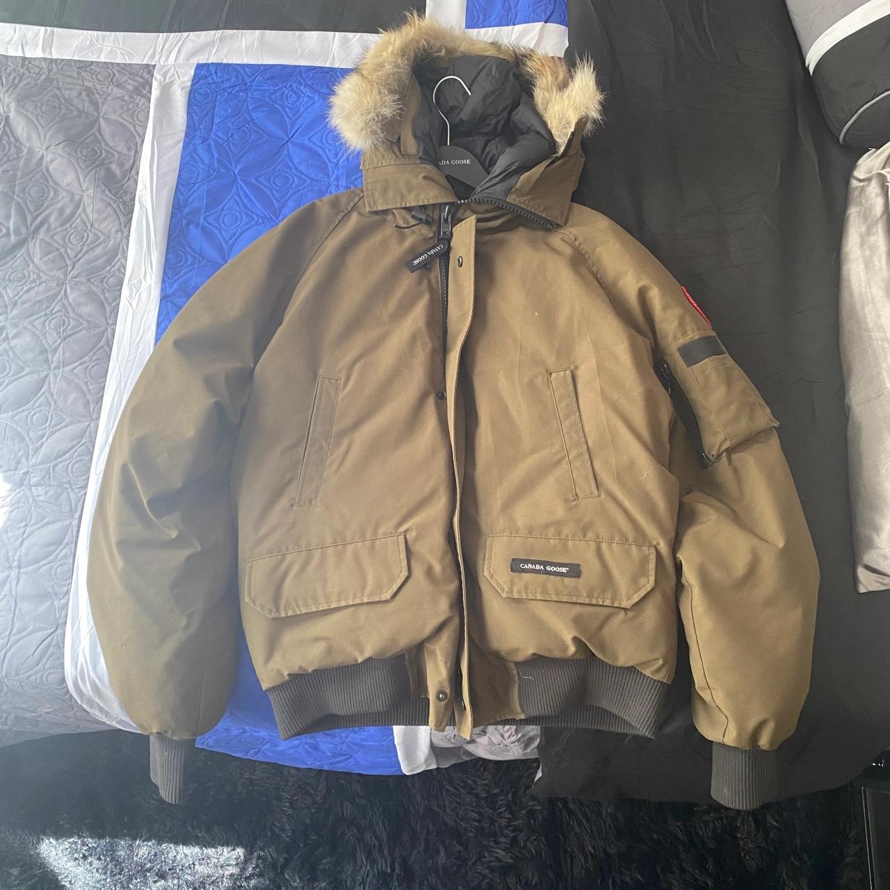 Canada Goose Chilliwack Bomber Mens Large Military - Depop